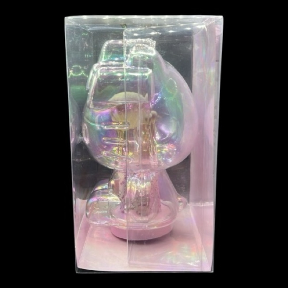 PRICE IS FIRM - Hello Kitty Iridescent The Supercute Signature Brush Gift Set - Picture 3 of 6